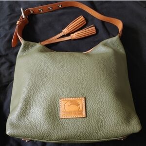 Dooney& Bourke Shoulder Bag
